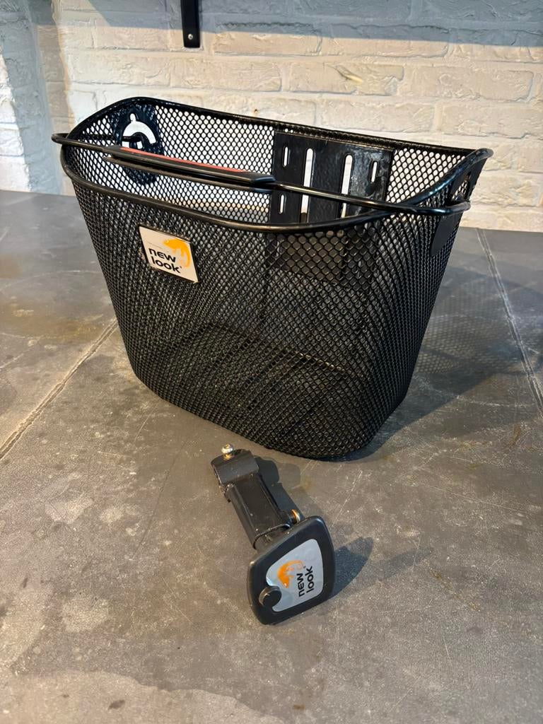 Fietsmand newlook goede staat klik systeem, Ophalen of Verzenden, Zo goed als nieuw