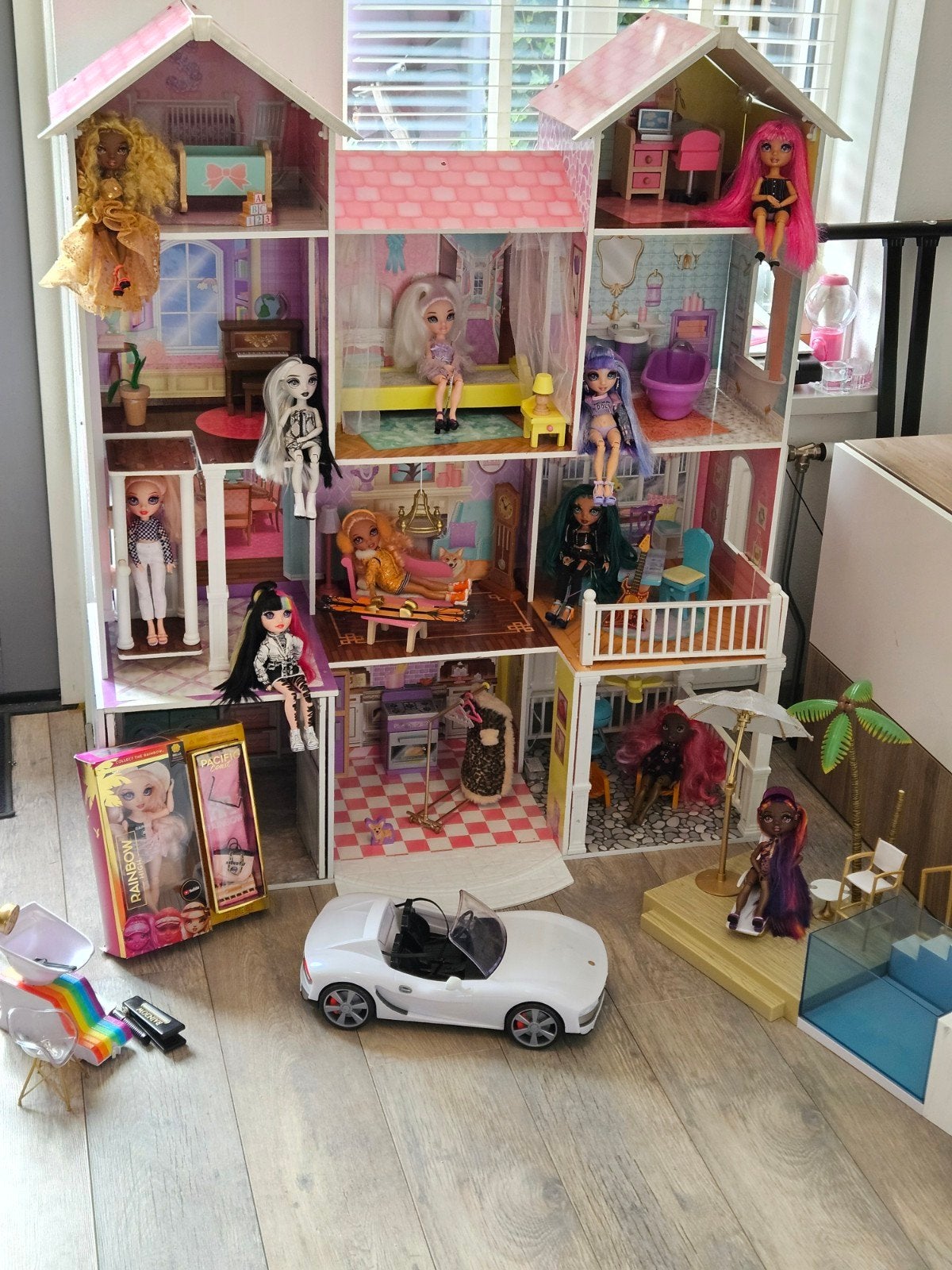 Groot Kidkraft Poppenhuis met Rainbow High Poppen Collectie, Ophalen, Gebruikt, Overige typen