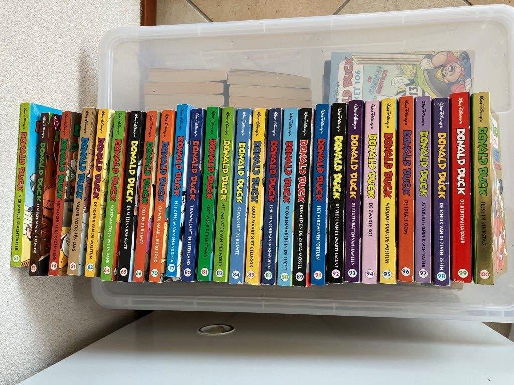 Donald Duck-pockets!, Boeken, Gelezen, Walt Disney, Ophalen of Verzenden, Meerdere stripboeken