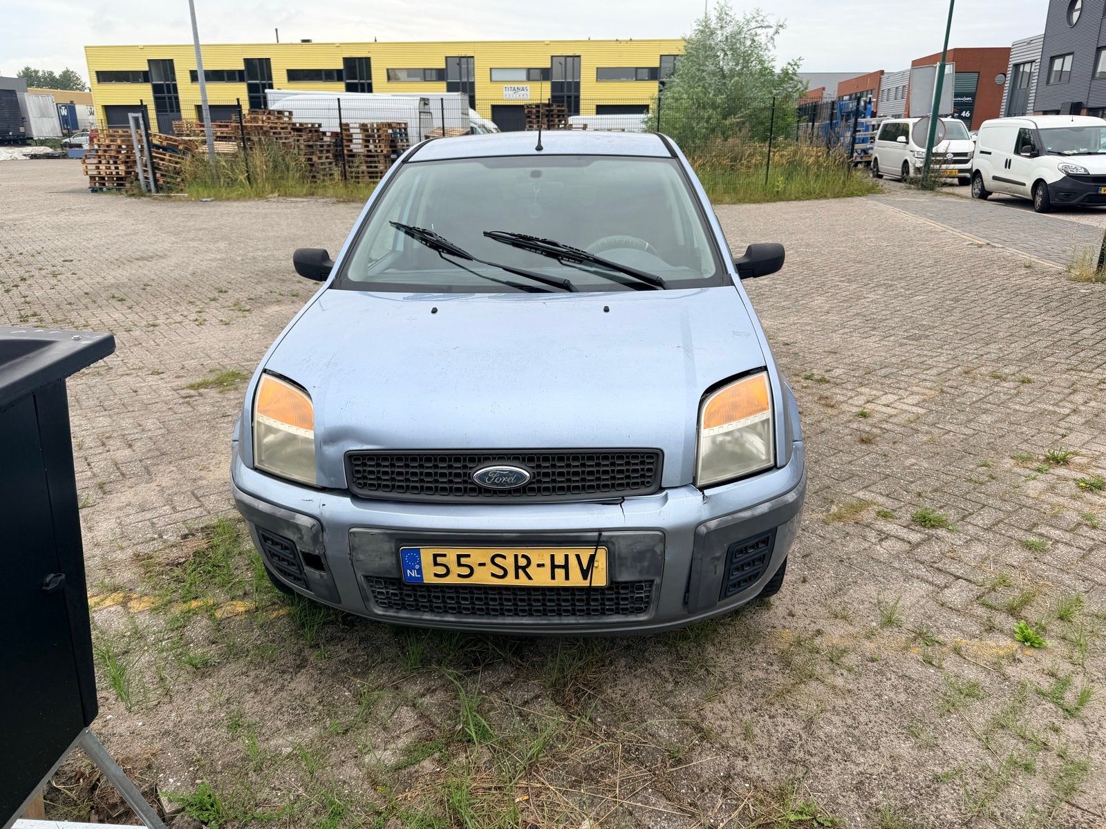 Ford Fusion 1.4 16V 2006 Grijs, Auto's, Ford, Voorwielaandrijving, 15 km/l, 40 €/maand, Origineel Nederlands