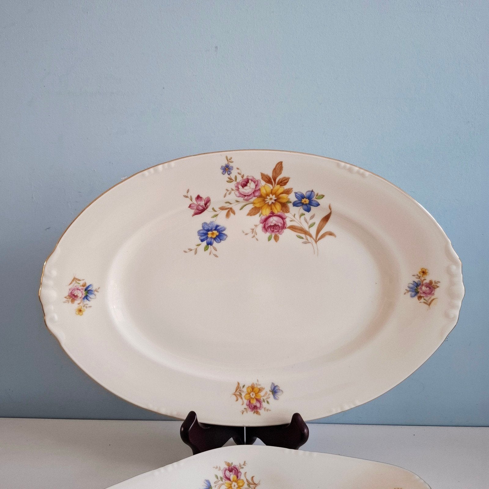 Bavaria, ovale serveerschaal met bloemmotief, Ophalen of Verzenden