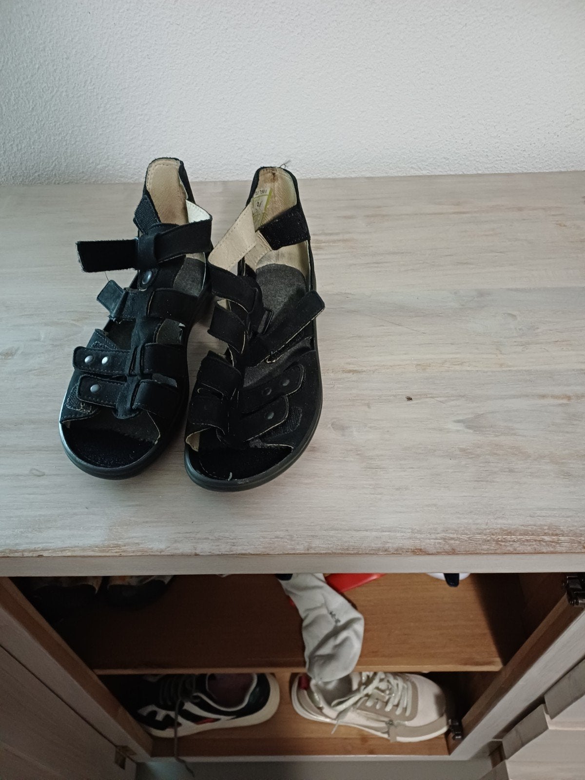 sandalen  kunnen steunzolen in, Ophalen of Verzenden, Zo goed als nieuw, Sandalen of Muiltjes