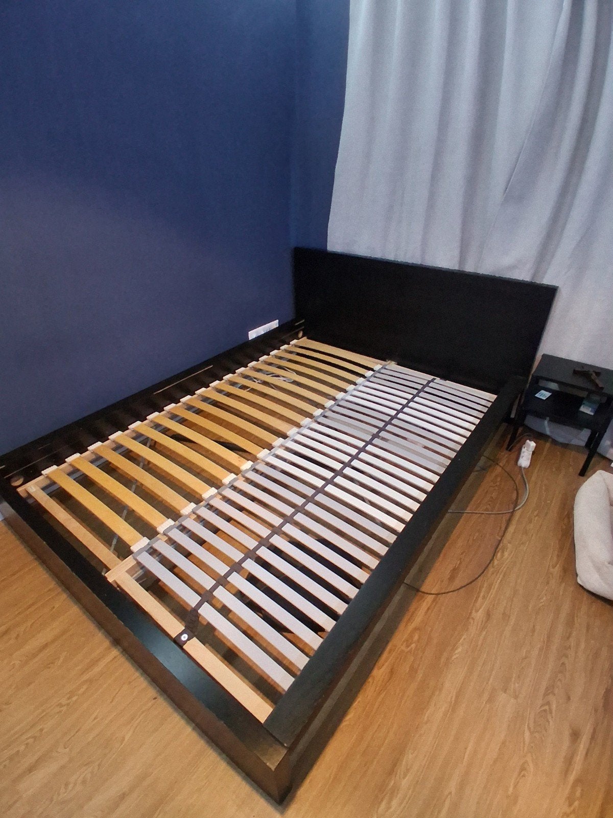 Tweepersoonsbed met lattenbodems - Zwart 140 bij 200