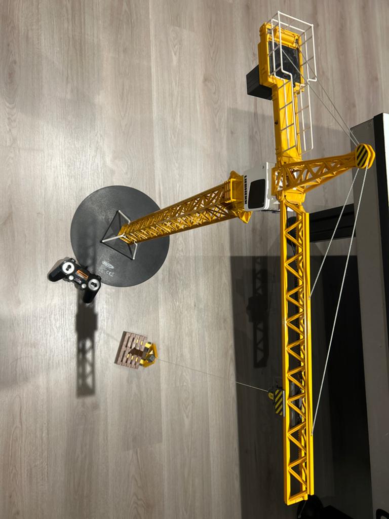 Liebherr torenkraan, Ophalen, Gebruikt, Afstandsbediening