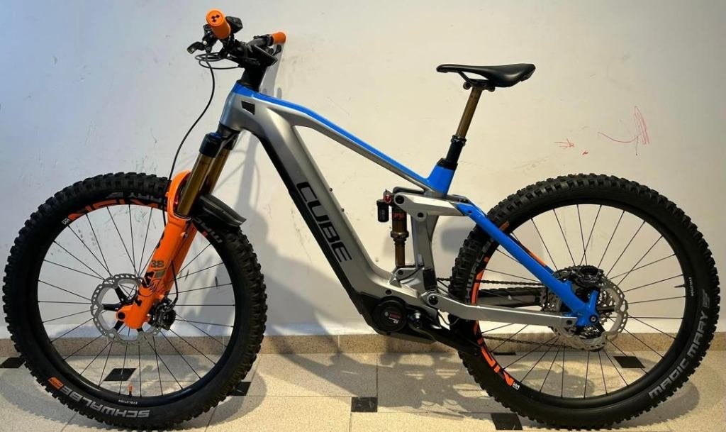 Cube Stereo hybrid 160 Hpc Action Team 2021, Ophalen of Verzenden, Zo goed als nieuw, Cube, 50 km per accu of meer