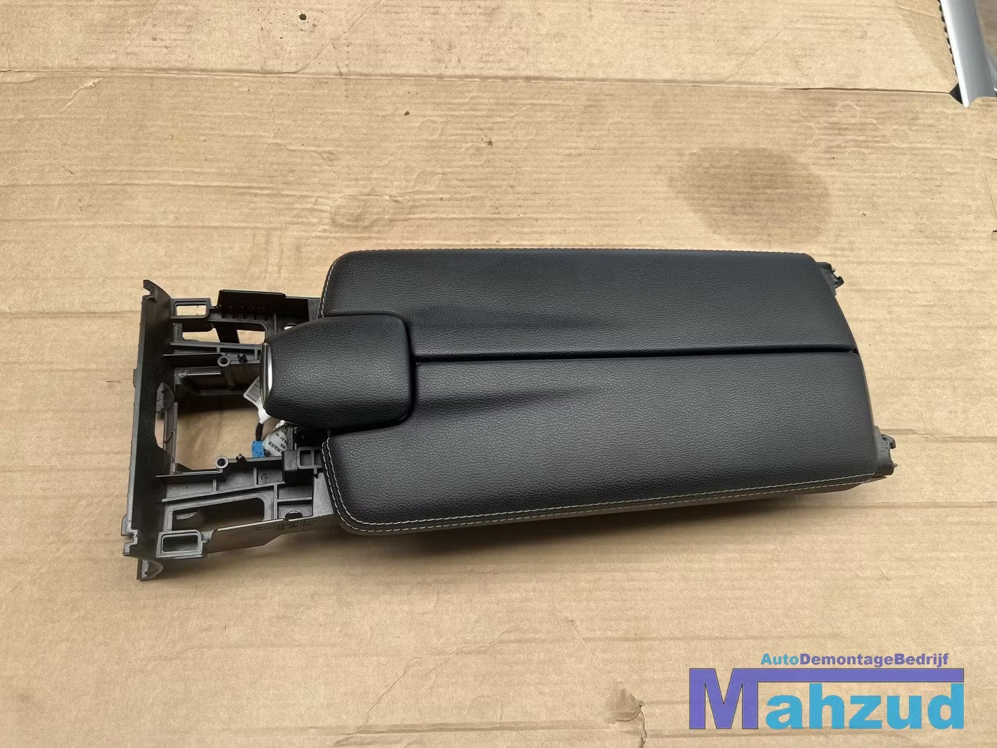 MERCEDES CLS X218 Armsteun 2011-2017, Auto-onderdelen, Interieur en Bekleding, Gebruikt, Mercedes-Benz AG, Mercedes-Benz, Ophalen of Verzenden