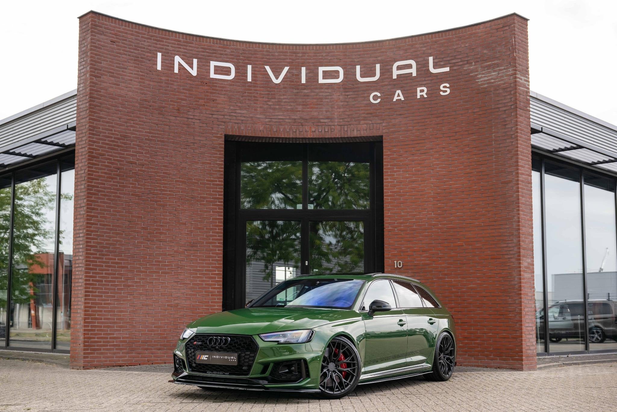 Audi RS4 Avant 2.9 TFSI quattro 540pk Stage 2 Downpipe Keram, Auto's, Audi, Automaat, Dealer onderhouden, Gebruikt, Vierwielaandrijving