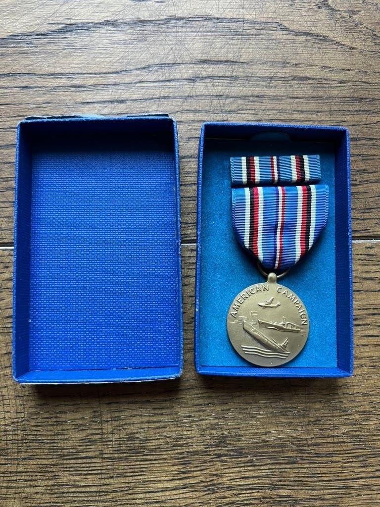 WO2 Amerikaans American Campaign medal in doosje medaille, Verzenden, Lintje, Medaille of Wings, Nederland