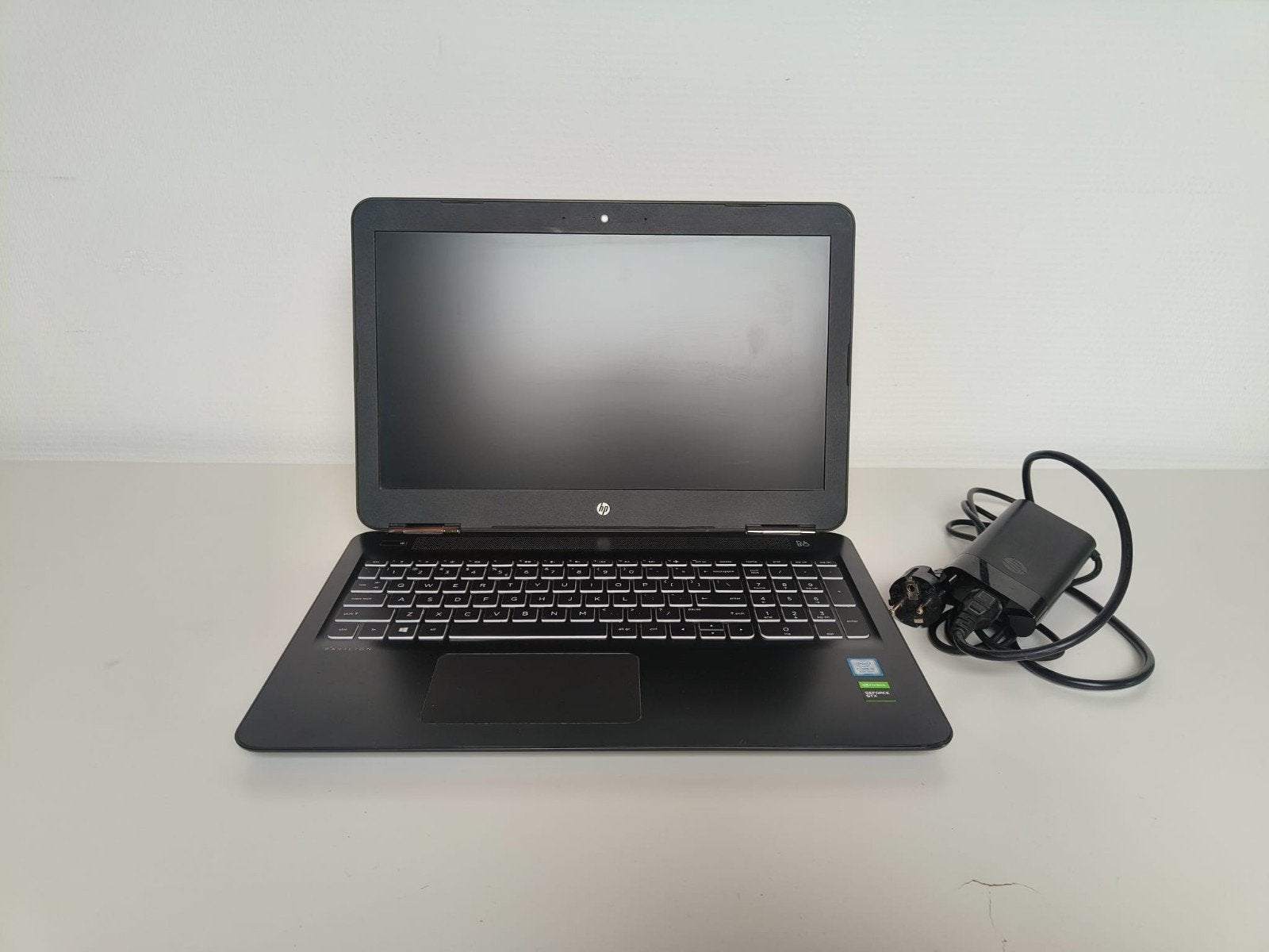 HP Pavilion 15-bc551nd Gaming Laptop - i5-9300H, GTX 1050, Gebruikt, Met videokaart, 2 tot 3 Ghz, HP