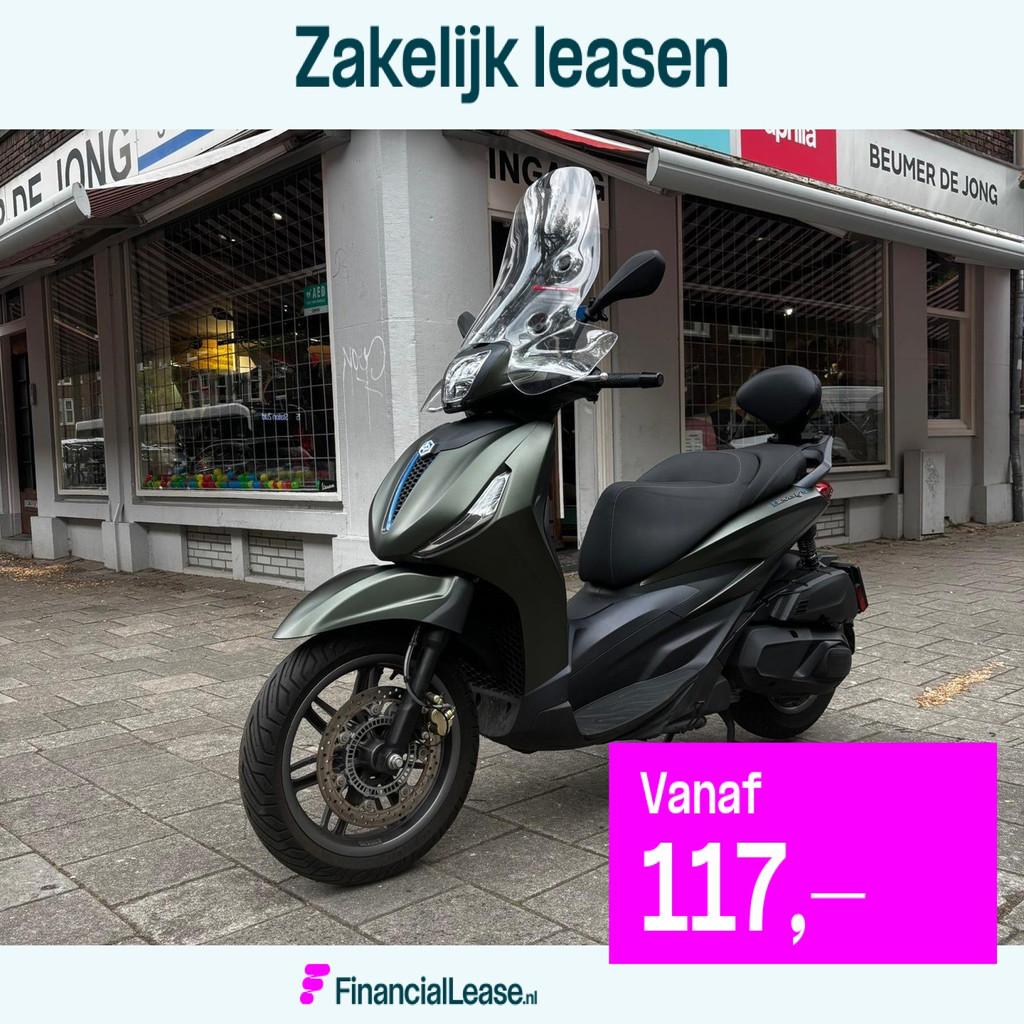 Piaggio Scooter Piaggio 400 Beverly S HPE Matgroen / Verde O, Motoren, Scooter, Bedrijf, 399 cc, 12 t/m 35 kW