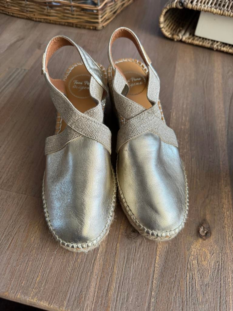 Toni Pons meisjes espadrilles maat 35 - Goudkleurig, Kinderen en Baby's, Ophalen of Verzenden, Gebruikt, Meisje, Schoenen