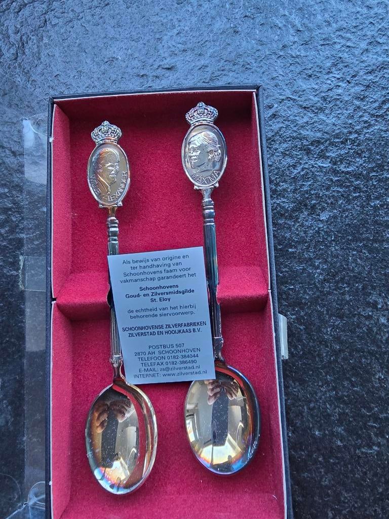 Zilveren lepels Koning Willem-Alexander en Koningin Máxima, Antiek en Kunst, Antiek | Goud en Zilver, Ophalen of Verzenden