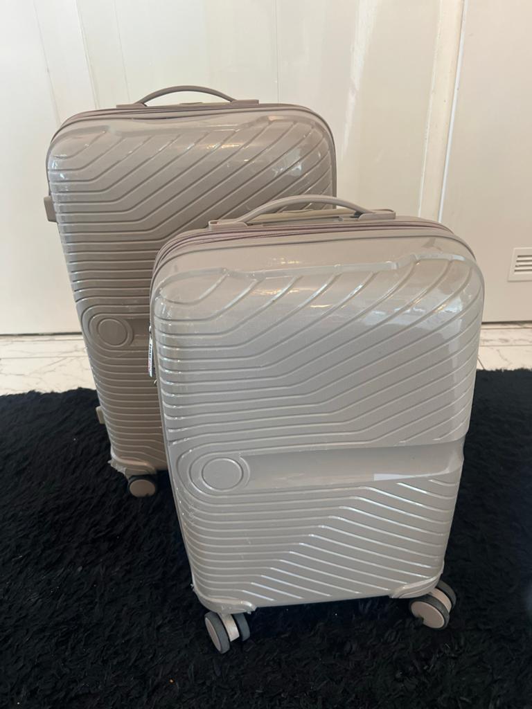 Set van 2 koffers - Groot en Handbagage, Ophalen of Verzenden, Zo goed als nieuw, Overige typen
