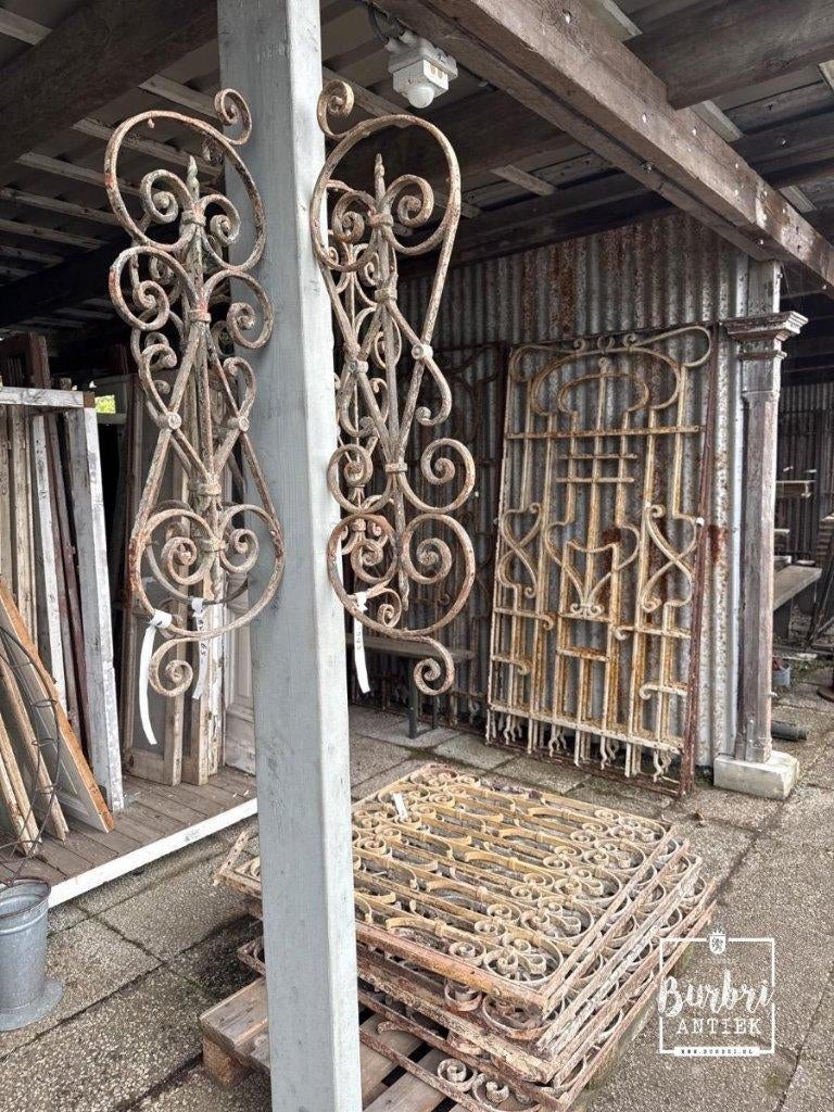 Antiek sierlijk hek tuinhek decoratie, Ophalen, Gebruikt