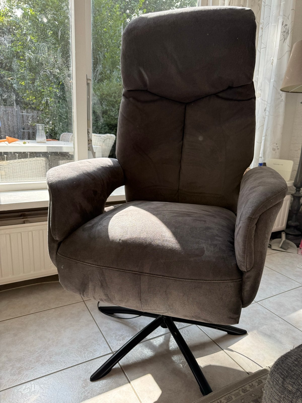 Elektrische Relaxfauteuil - Verstelbaar & Draaibaar, Ophalen, Relax, Gebruikt, Minder dan 75 cm