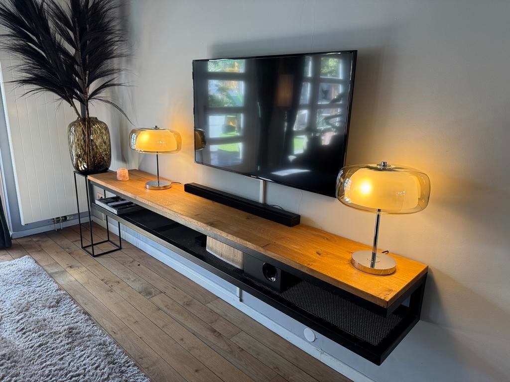 Zwevend tv meubel - Industrieel met massief eikenblad, Ophalen, Eikenhout, Zo goed als nieuw, 200 cm of meer
