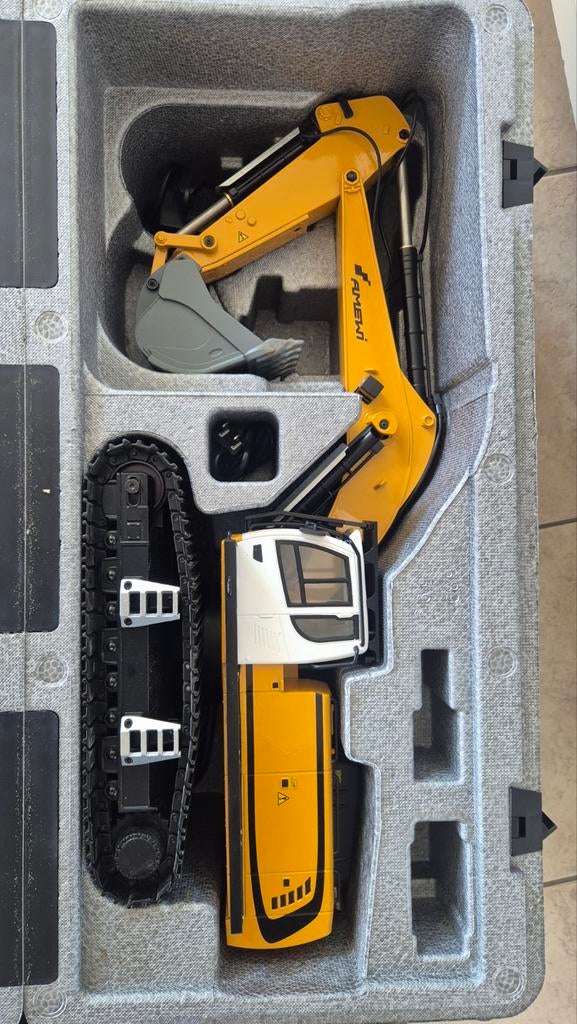 AMEWI Full Metal RC Graafmachine 1:14, Ophalen of Verzenden, Zo goed als nieuw