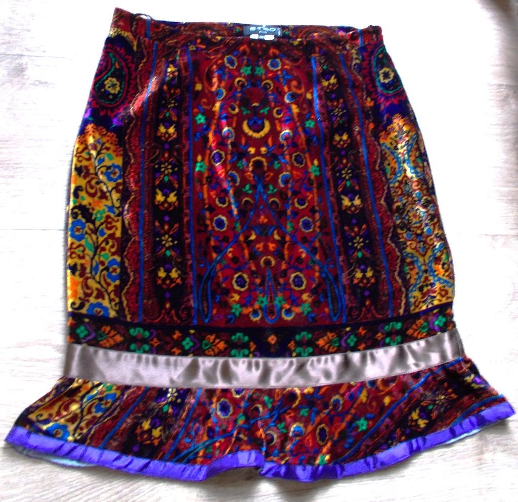 Prachtige fluweel achtige print rok van Etro Milano! 42, Kleding | Dames, Maat 42/44 (L), Zo goed als nieuw, Knielengte, Meerkleurig
