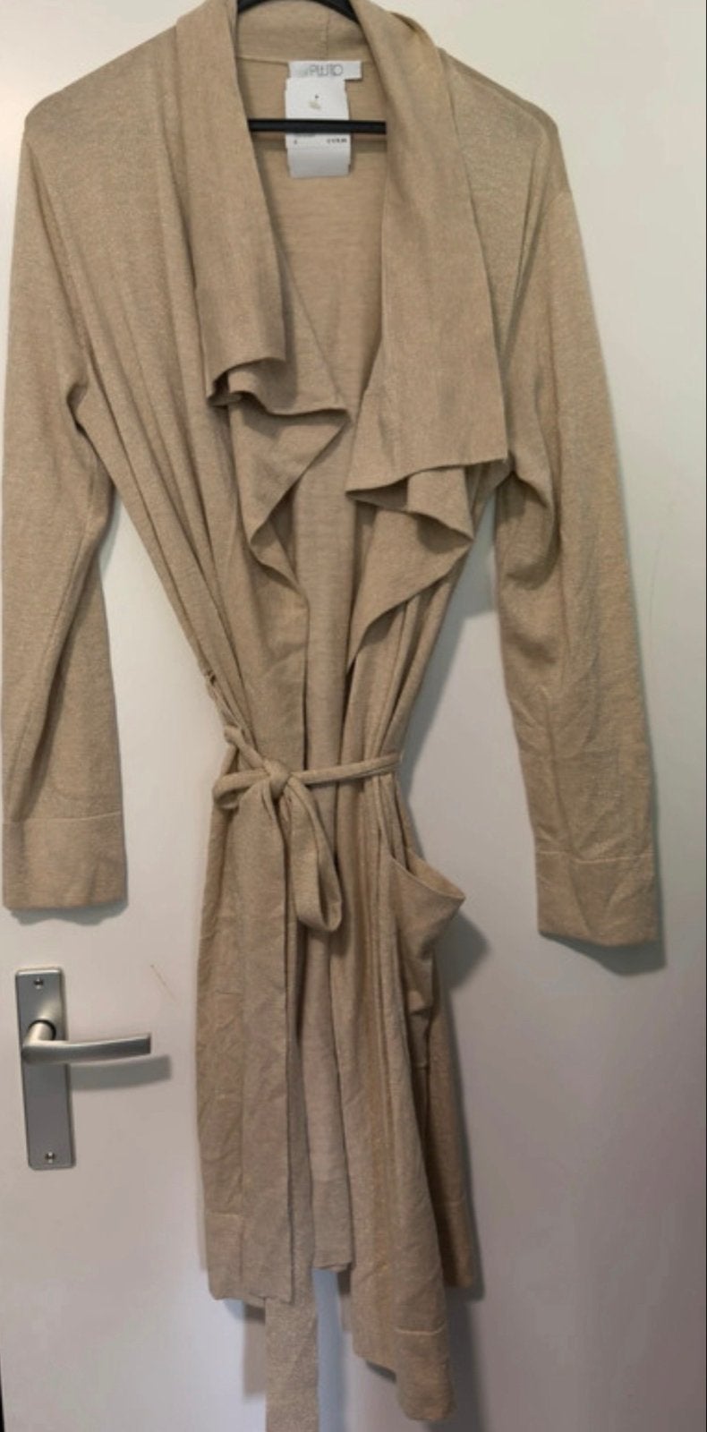 Pluto vest met strikceintuur - nieuw, Ophalen of Verzenden, Nieuw, Maat 36 (S), Beige
