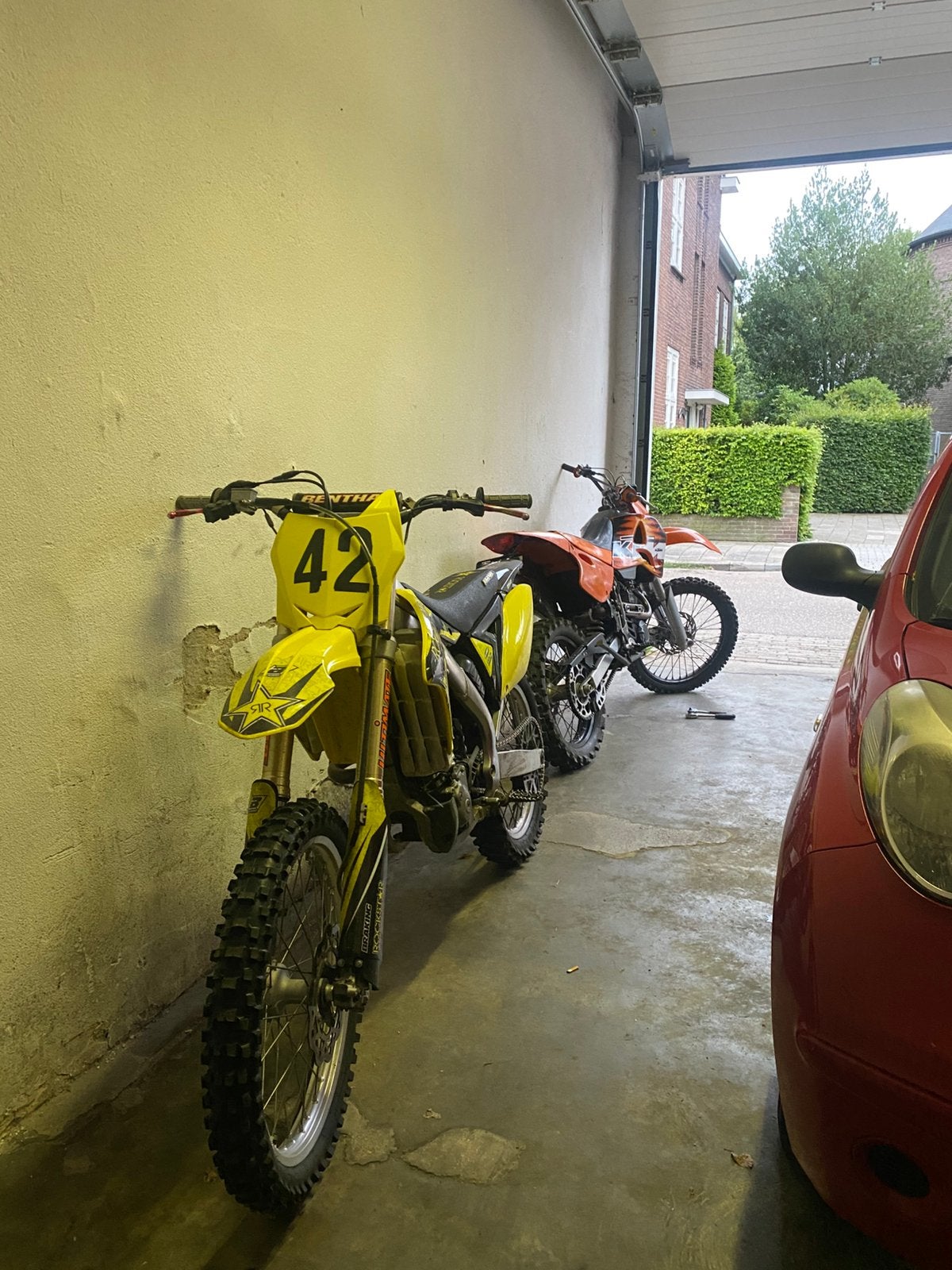 Suzuki 250cc & Ktm 620cc ( waardepeiling ), Fietsen en Brommers, Brommers | Crossbrommers, Zo goed als nieuw, Suzuki, Ophalen
