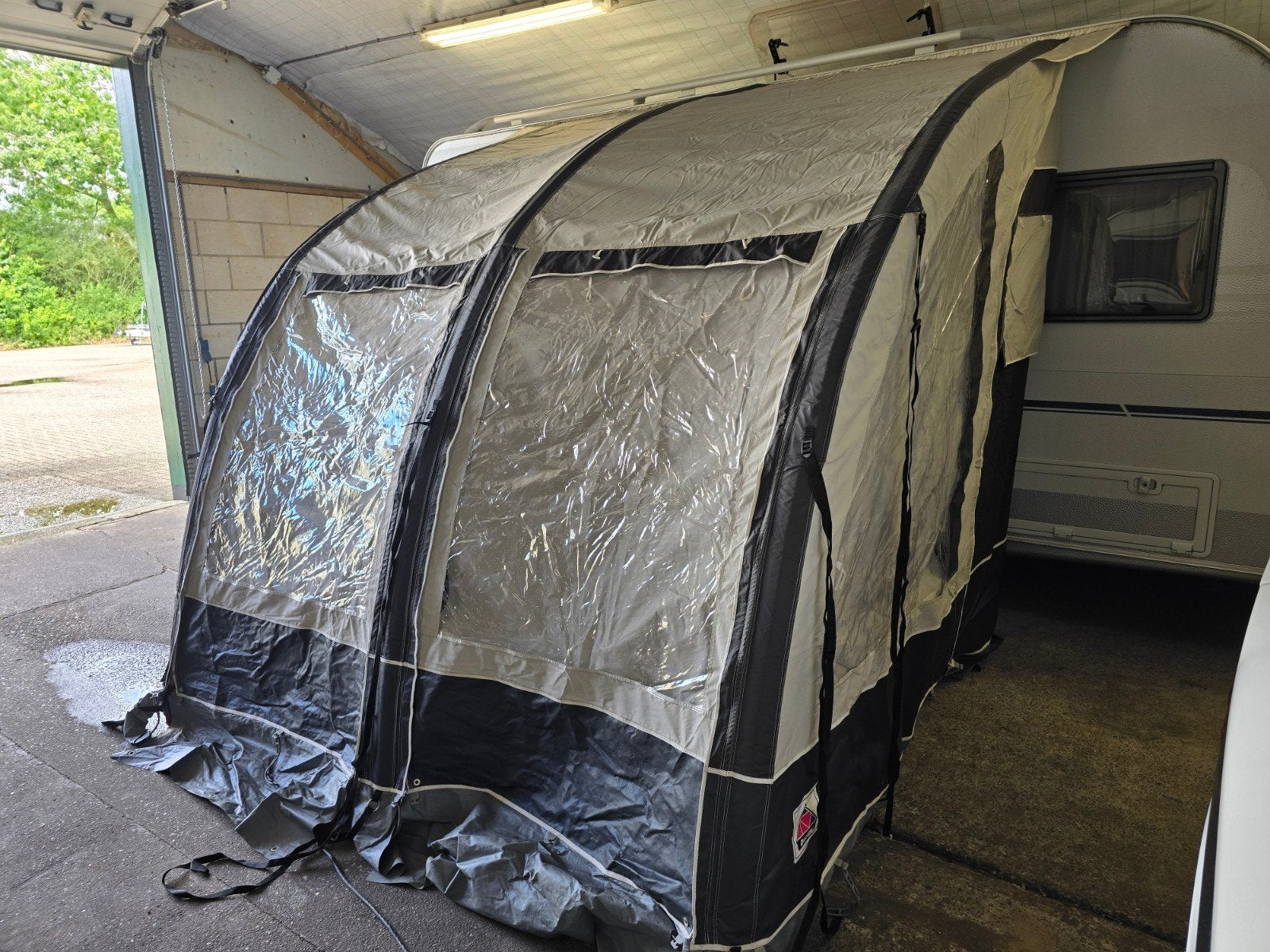 Dorema Magnum air All season 260 deeltent Opblaastent, Ophalen, Zo goed als nieuw, Tot en met 3