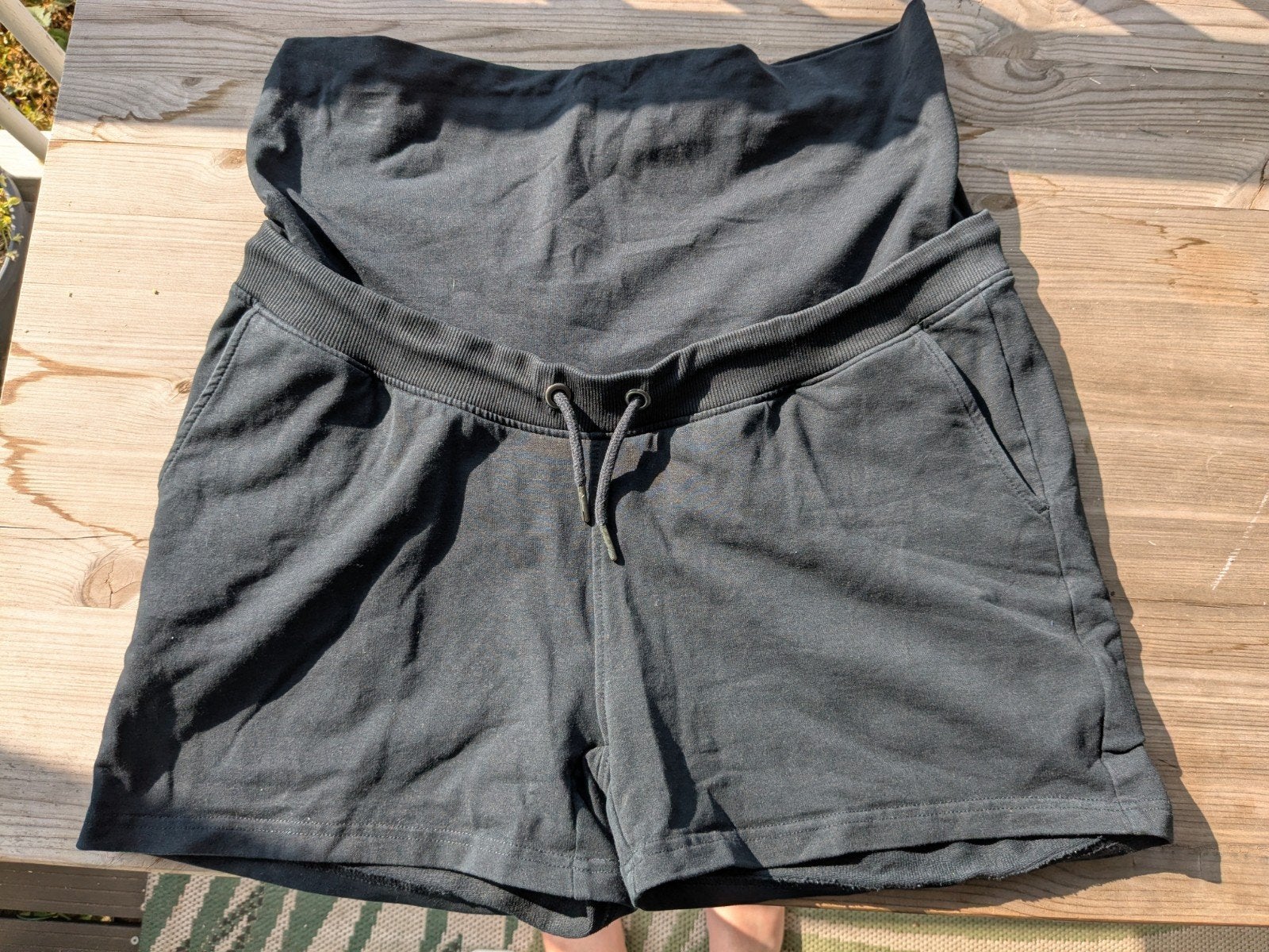 Zwarte comfortabele positie short met buikband - L, Zwart, Maat 42/44 (L), Ophalen of Verzenden, Zo goed als nieuw