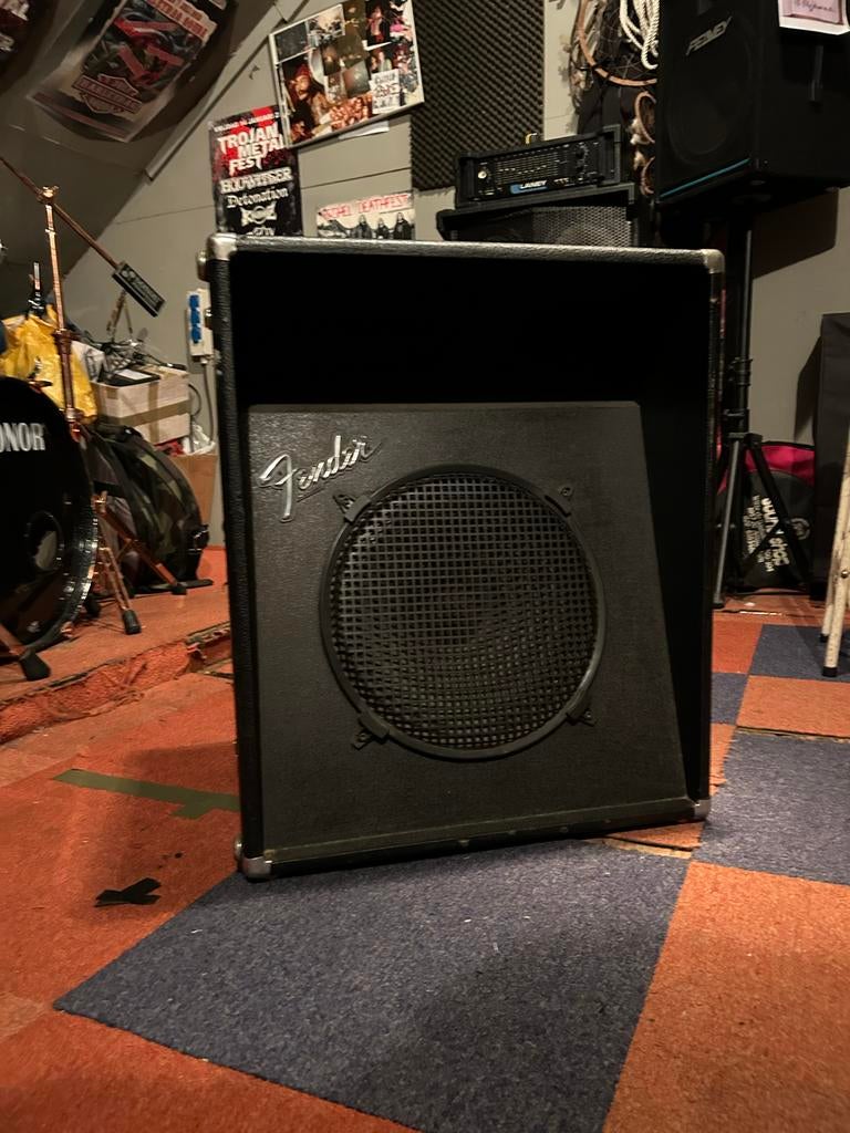 Fender Sidekick 100 Bass speakerkast, Muziek en Instrumenten, Versterkers | Bas en Gitaar, Ophalen, Gebruikt, Basgitaar, 100 watt of meer
