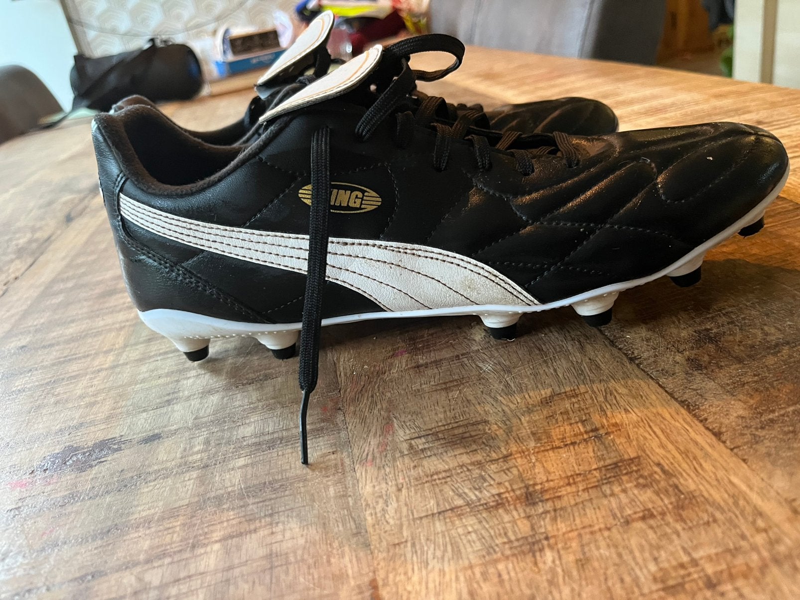 Puma King voetbalschoenen maat 45, Maat XS of kleiner, Schoenen, Ophalen of Verzenden, Zo goed als nieuw