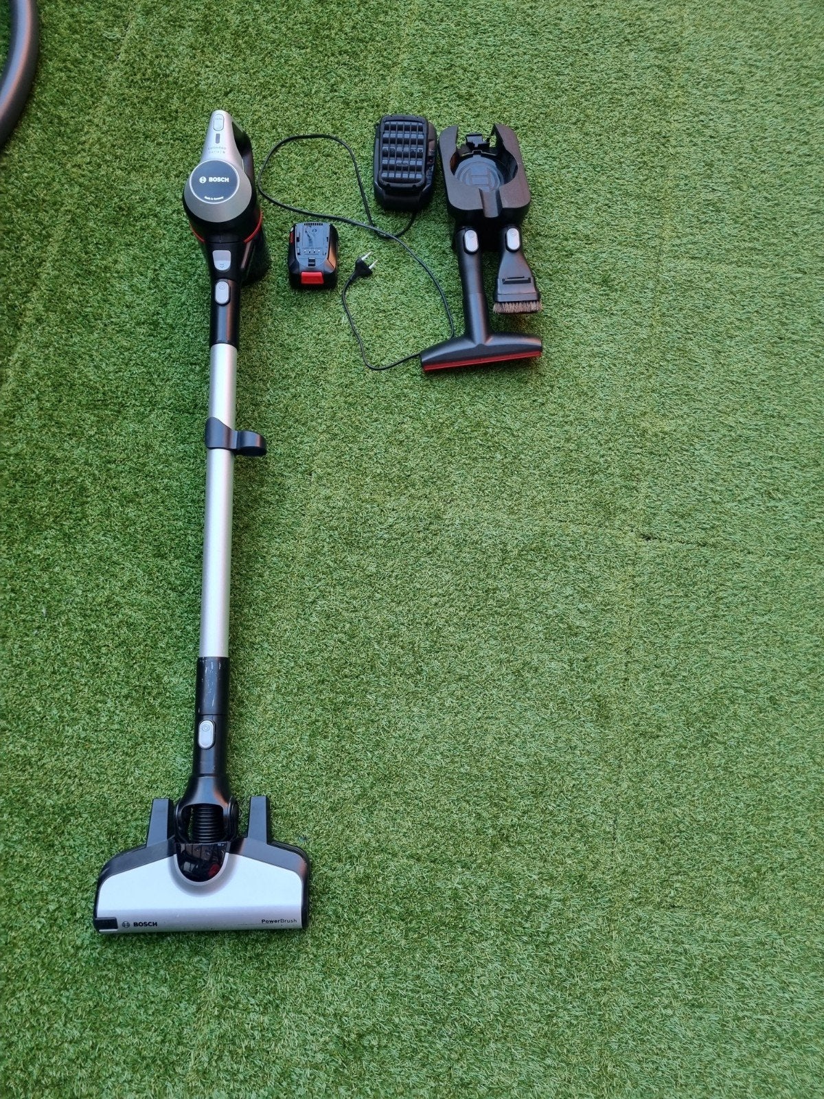 Bosch Unlimited Serie | 6 Steelstofzuiger met extra accu, Gebruikt, Bosch, Draadloos, Ophalen of Verzenden