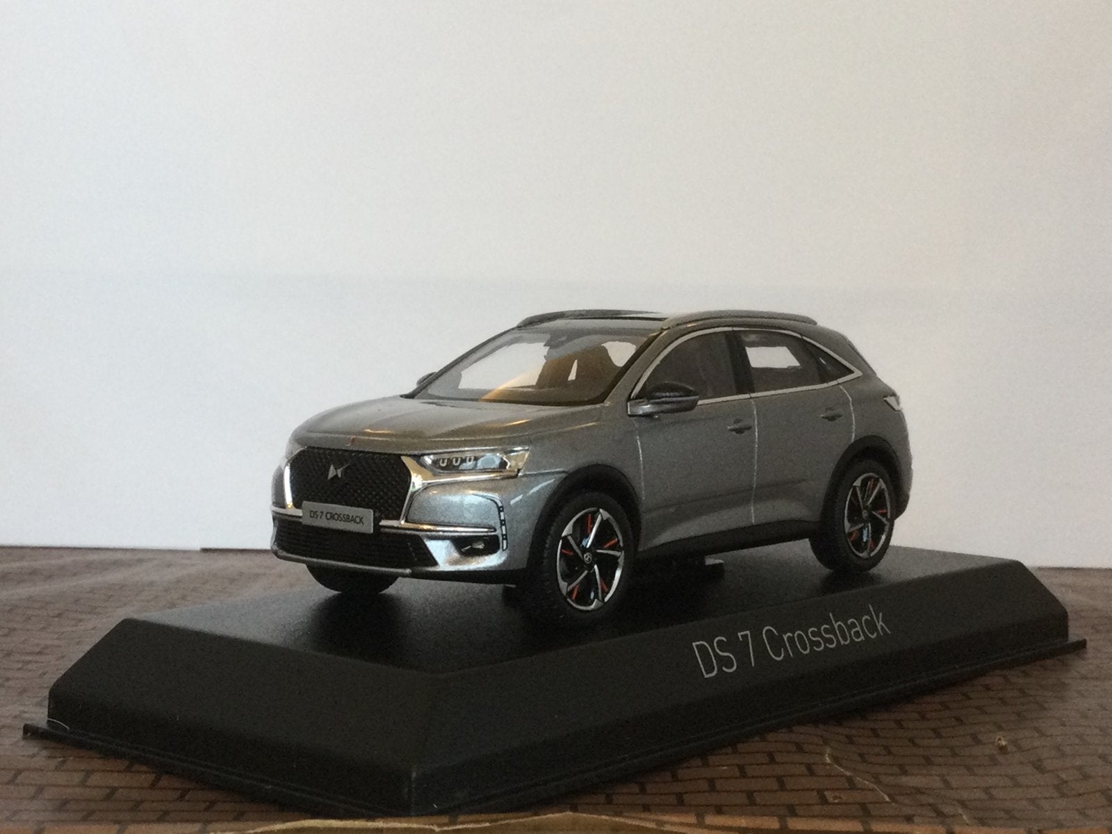 Citroën DS 7 Crossback Starlight Grey 2015 Norev 1:43, Ophalen of Verzenden, Nieuw, Auto, Norev