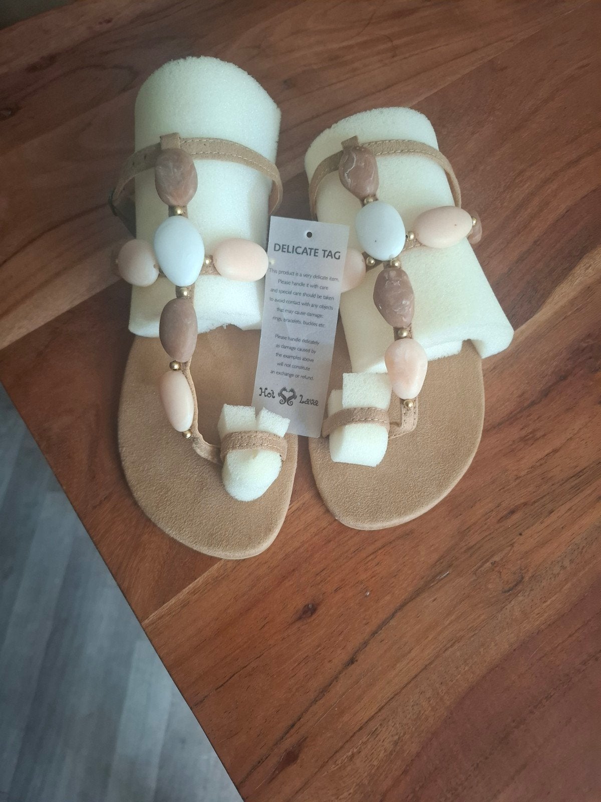 IBIZA DAMES SLIPPERS MAAT 40 NIEUW merk HOT LAVA, Ophalen, Nieuw, Meisje, Schoentjes