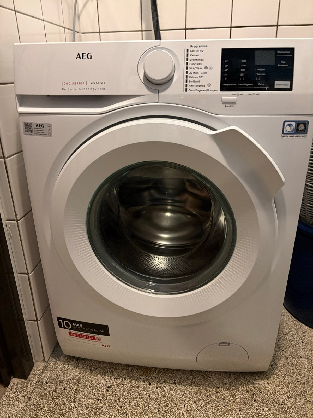 AEG Lavamat 6000 Series ProSense 8kg - Zo goed als nieuw, Witgoed en Apparatuur, Wasmachines, Ophalen, Zo goed als nieuw, Voorlader