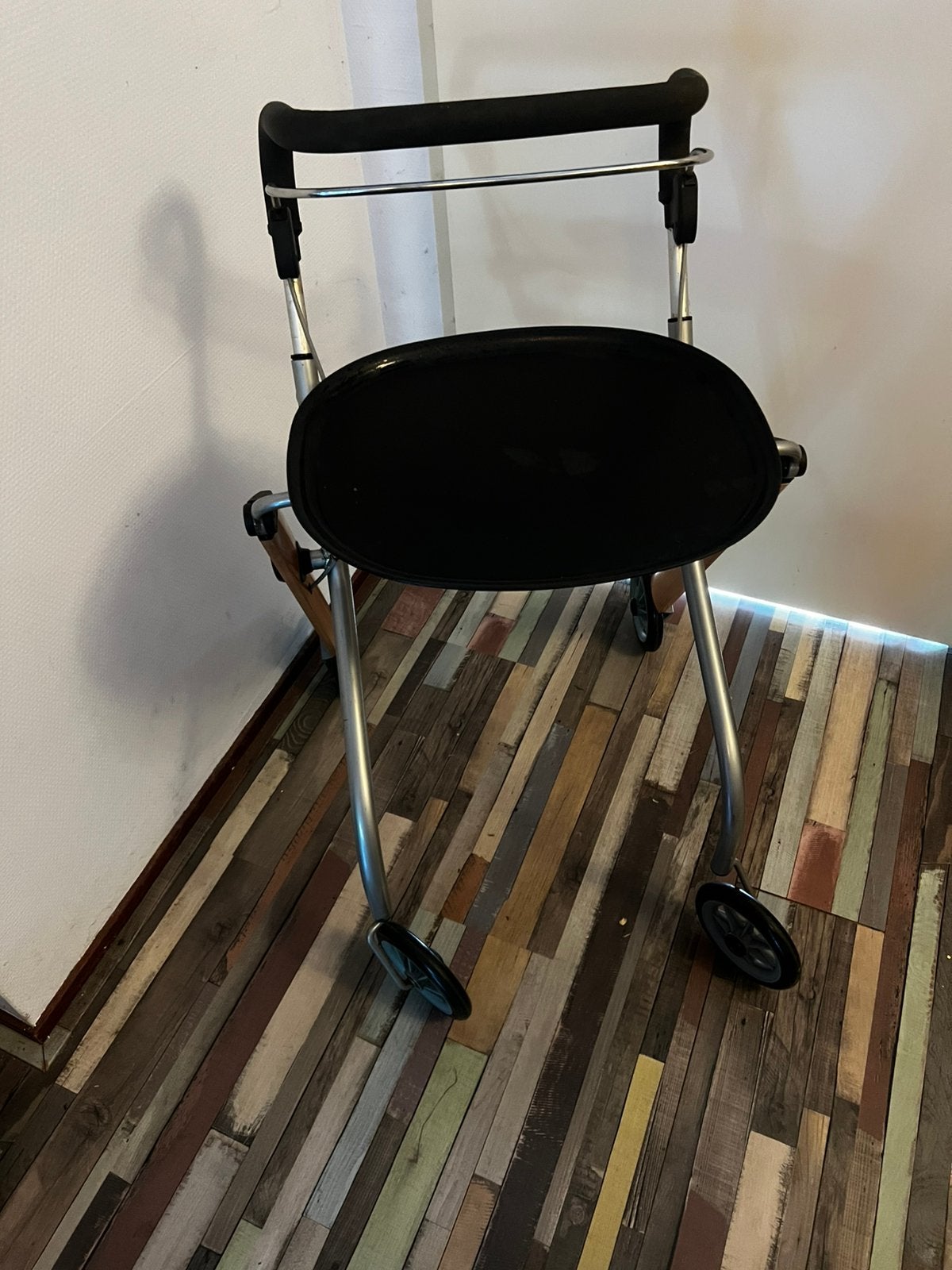 Trust indoor rollator binnen rollator, Ophalen, Opvouwbaar, Gebruikt
