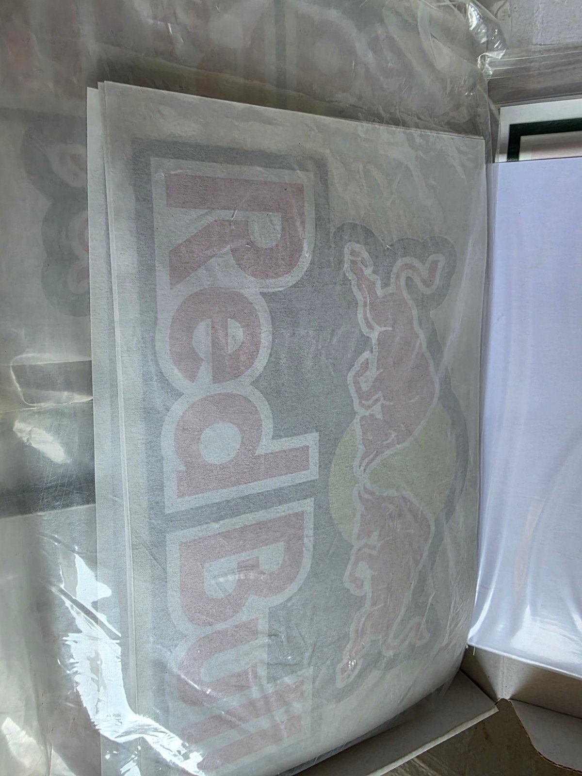 Red Bull Strijk Emblemen - Nieuw, Ophalen of Verzenden, Nieuw, Sticker