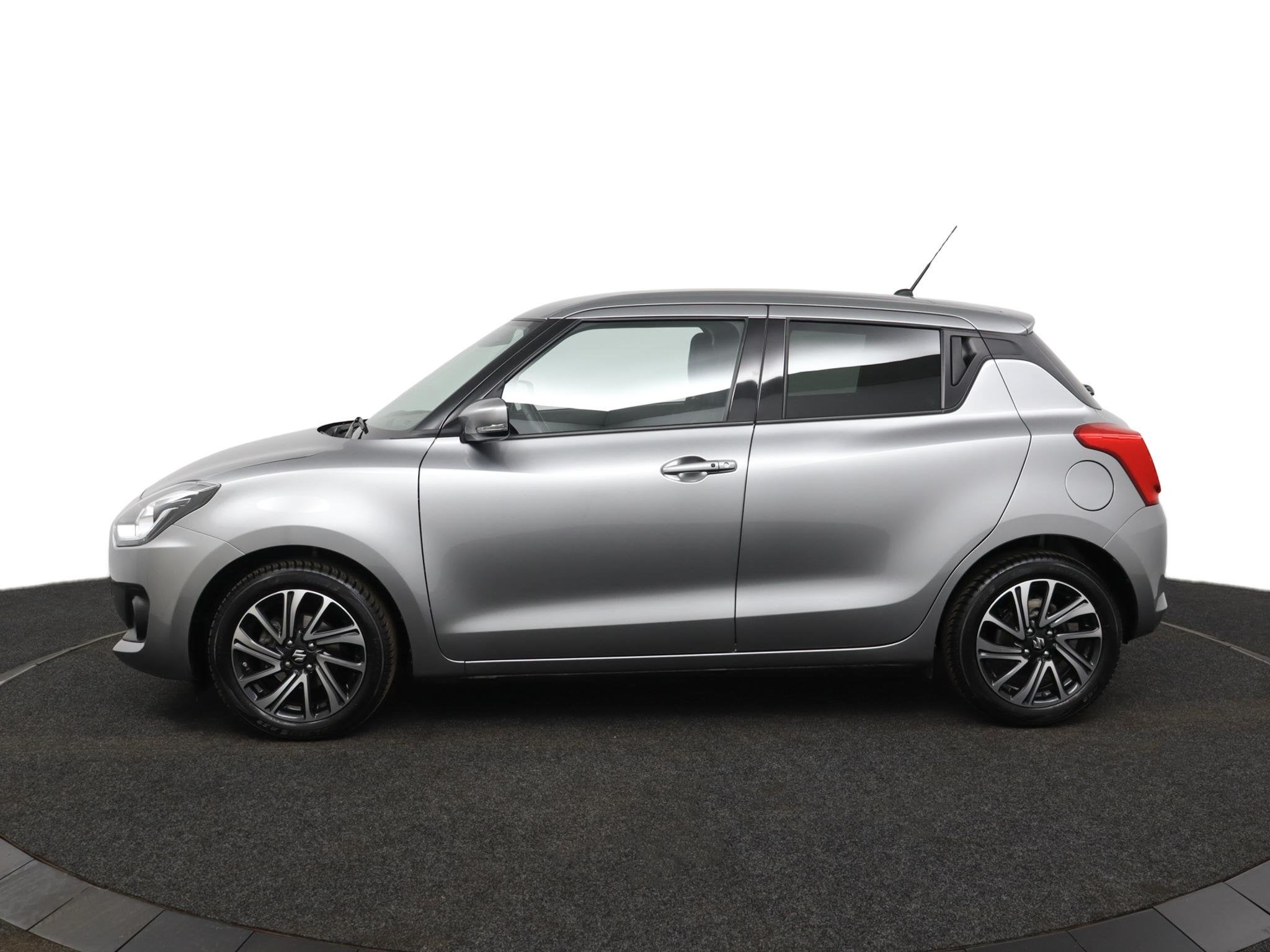 Suzuki Swift 1.2 Style Smart Hybrid | Camera | Navigatie | S, Gebruikt, 4 cilinders, 400 kg, Swift