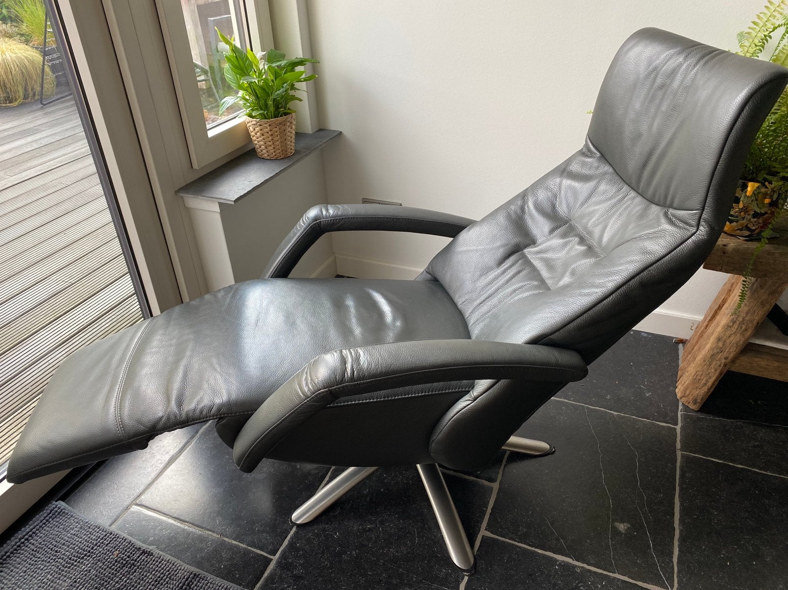 Mooie sta op stoel van de Toekomst, model Twice, maat M, Ophalen, Zo goed als nieuw, 75 tot 100 cm, Leer