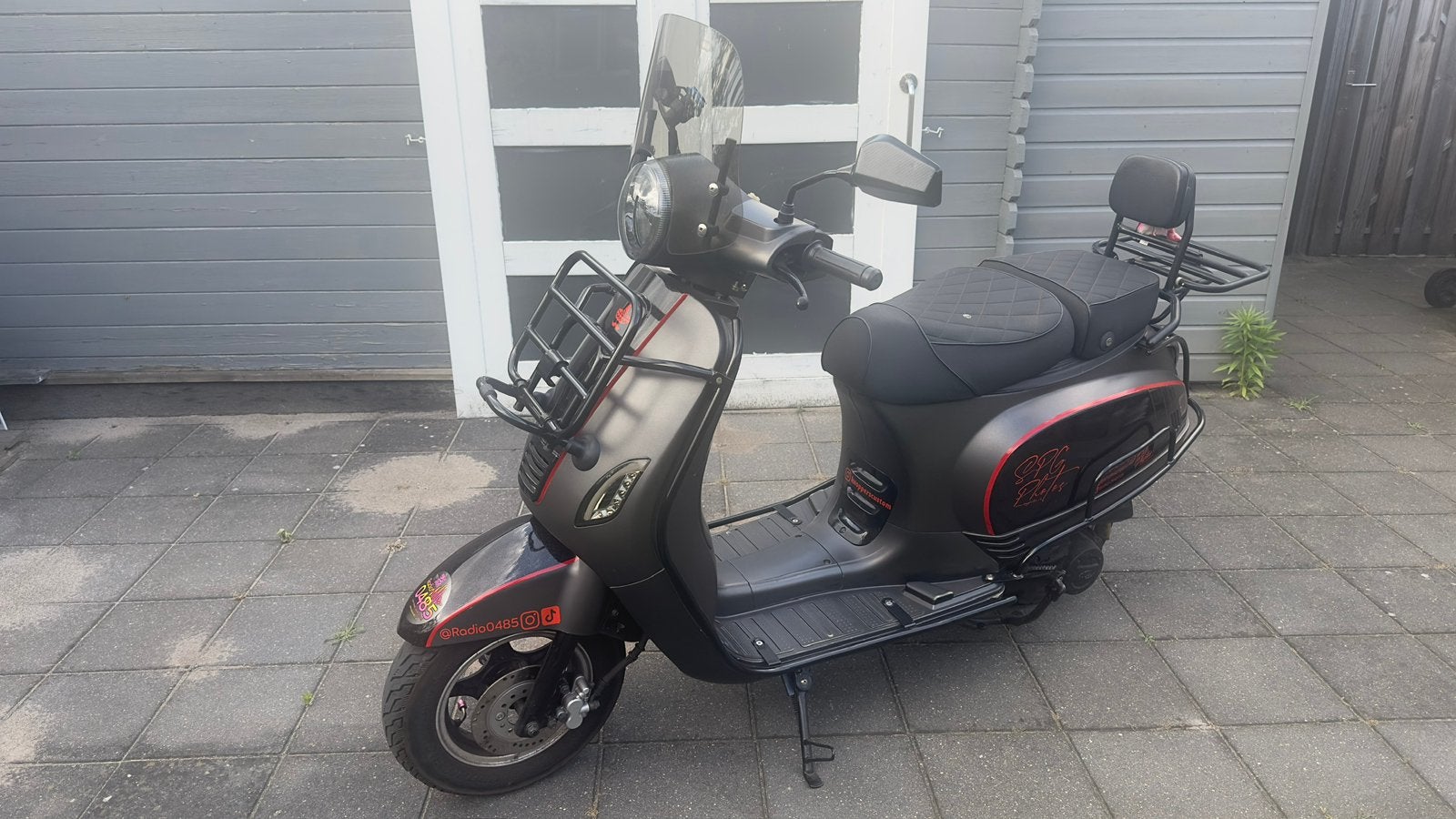 Scooter Iva Lux50, Fietsen en Brommers, Ophalen, Maximaal 45 km/u, Zo goed als nieuw, Benzine