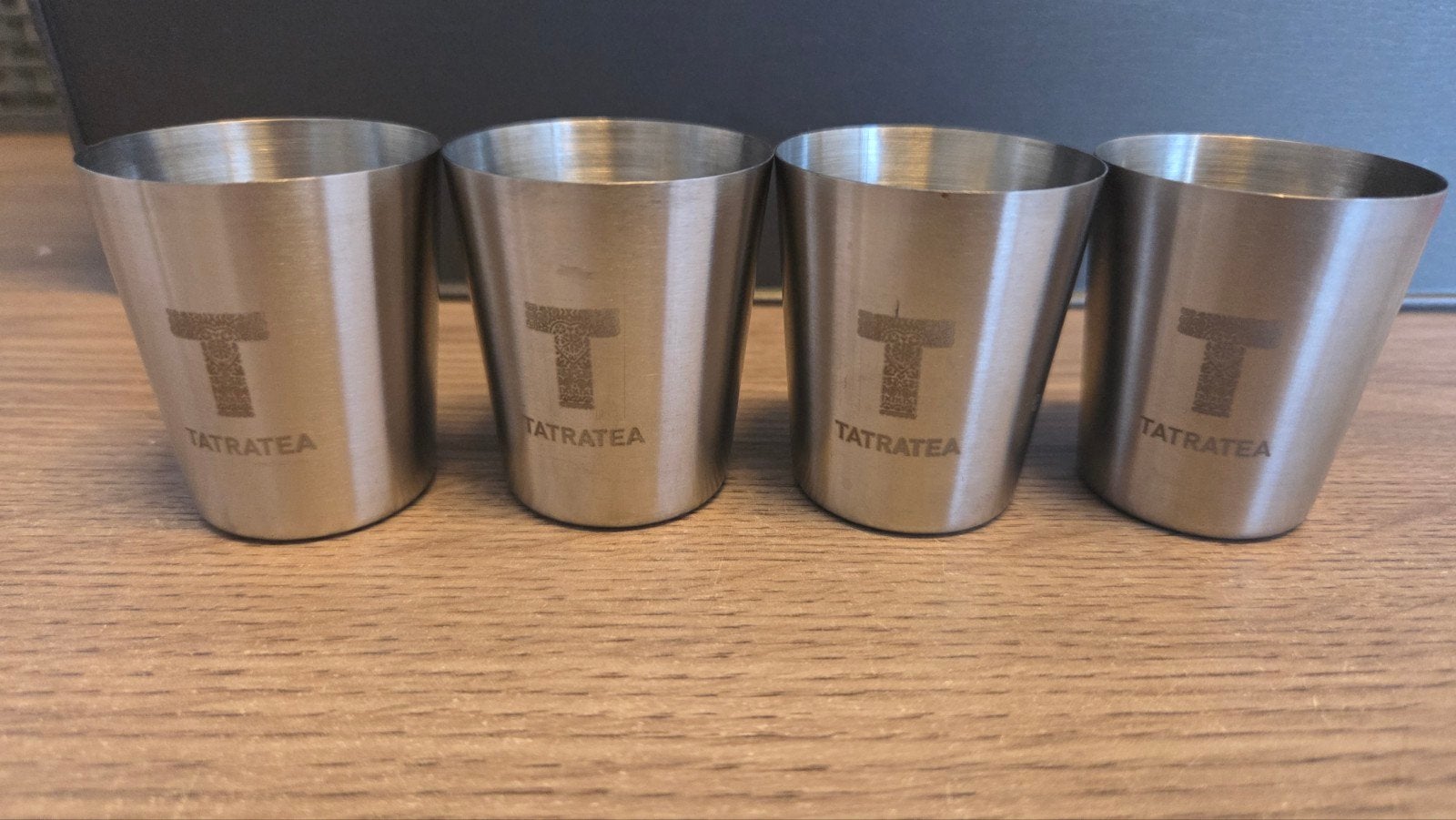 Borrelglaasjes Tatratea 4 st. - uit Slowakije, Ophalen of Verzenden, Nieuw, Borrel- of Shotglas
