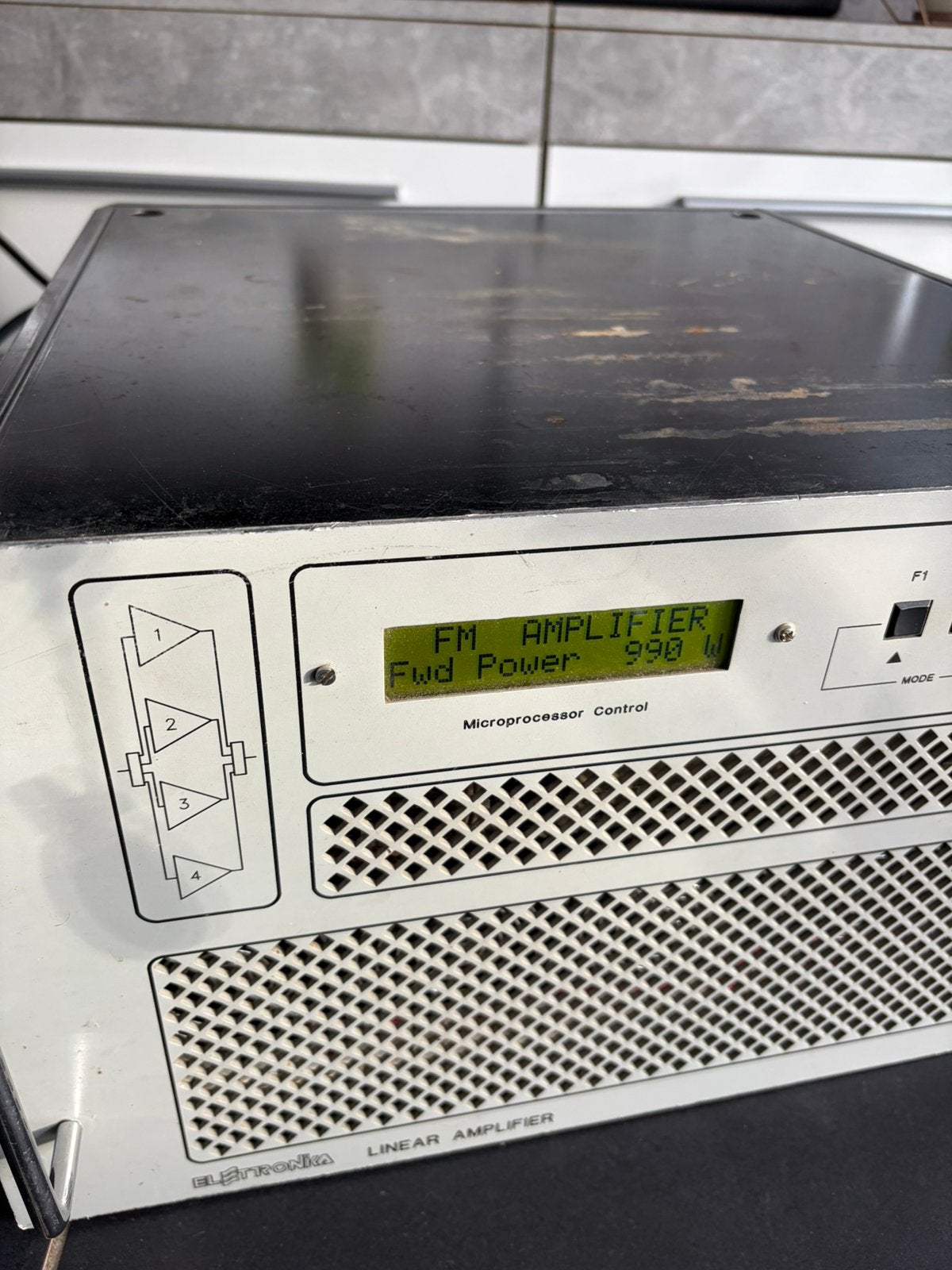 Elletronika 1kw FM eindtrap, Ophalen, Zo goed als nieuw