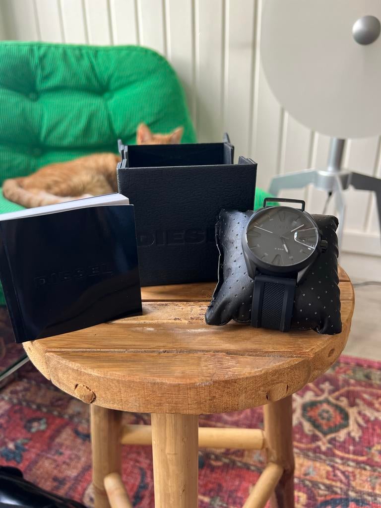 Diesel Herenhorloge - Zo goed als nieuw, Kleding | Dames, Riemen en Ceinturen, Ophalen of Verzenden, Zo goed als nieuw