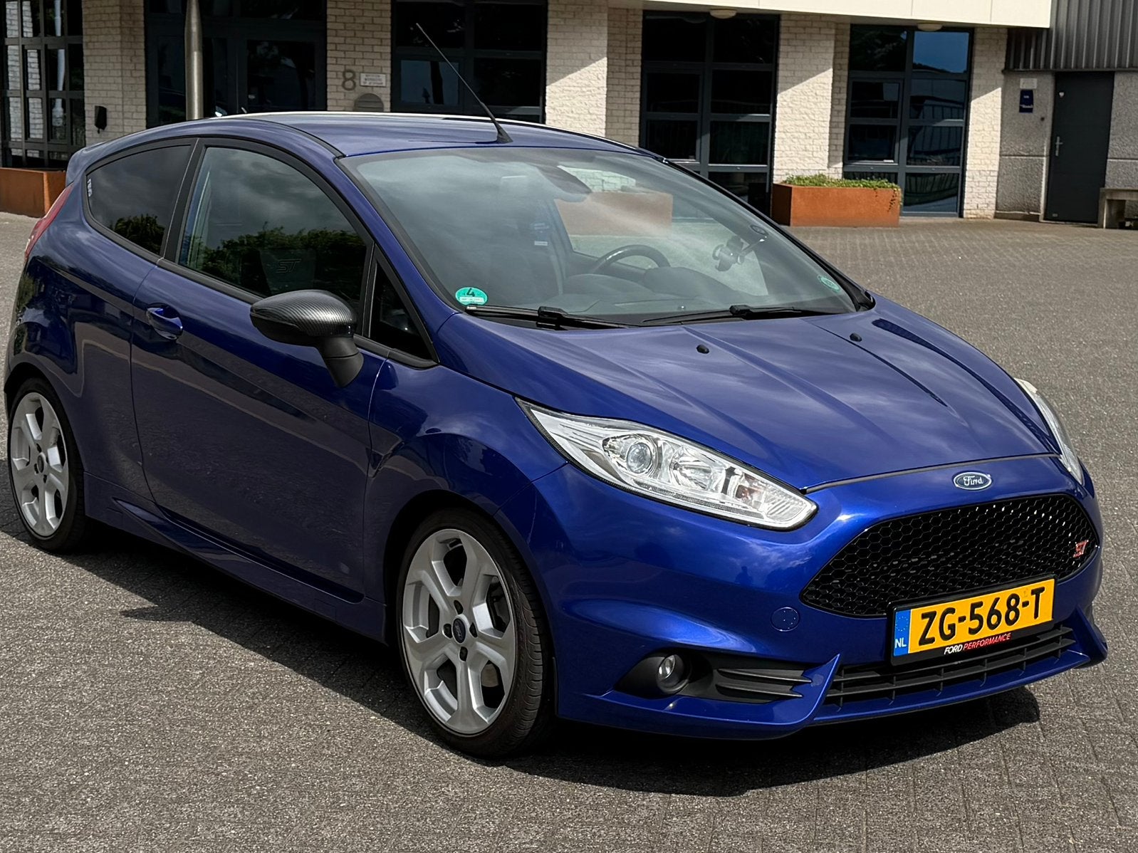 Ford Fiësta 1.6 - 2013 Full option, Voorwielaandrijving, 1596 cc, 1063 kg, Zwart