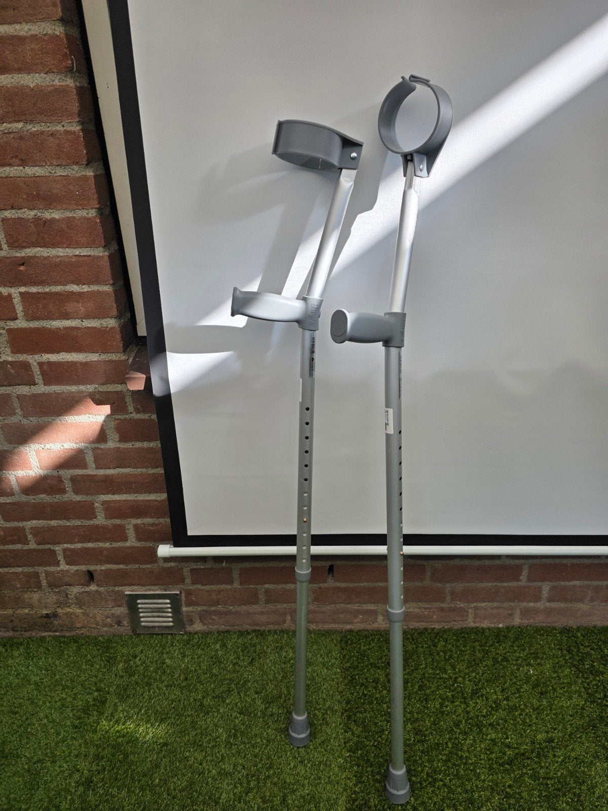 Krukken / crutches, Ophalen of Verzenden