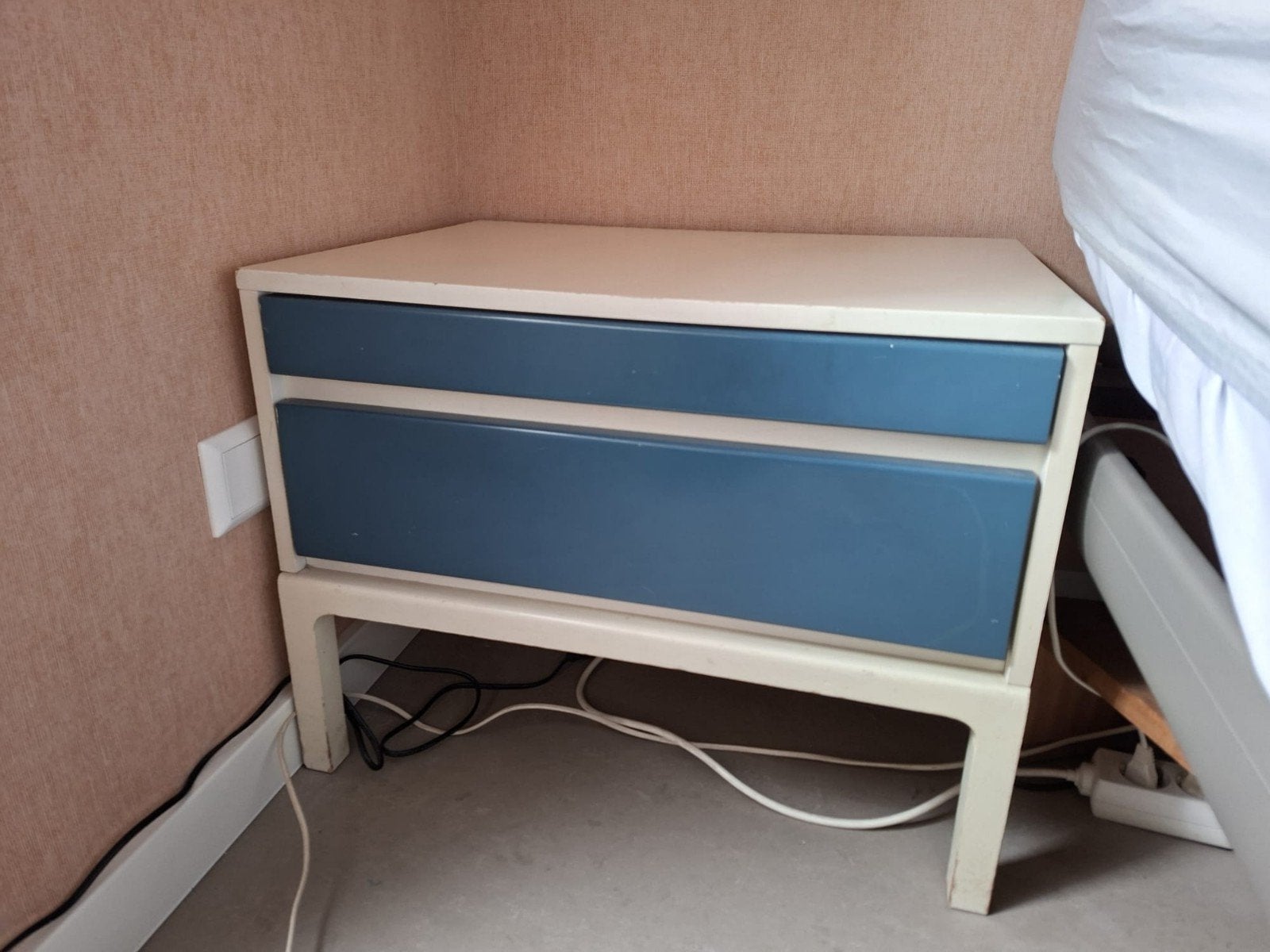 Vintage nachtkastje Musterring, Ophalen, Zo goed als nieuw, 45 tot 65 cm, Minder dan 55 cm
