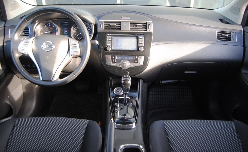 Nissan Pulsar 1.2 DIG-T Connect Ed (bj 2016, automaat), Auto's, Gebruikt, Euro 6, 4 cilinders, Origineel Nederlands