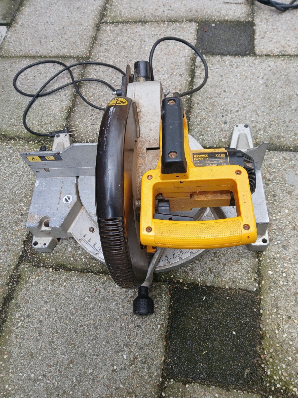DeWalt DW705 QS Afkortzaag 1500W - Gebruikt, Ophalen, Gebruikt, DeWalt, 70 mm of meer