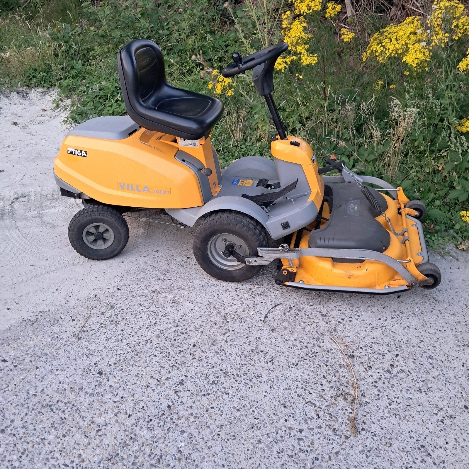 Stiga villa HST silent    1250 euro, Ophalen, Gebruikt, Stiga, Mulchfunctie