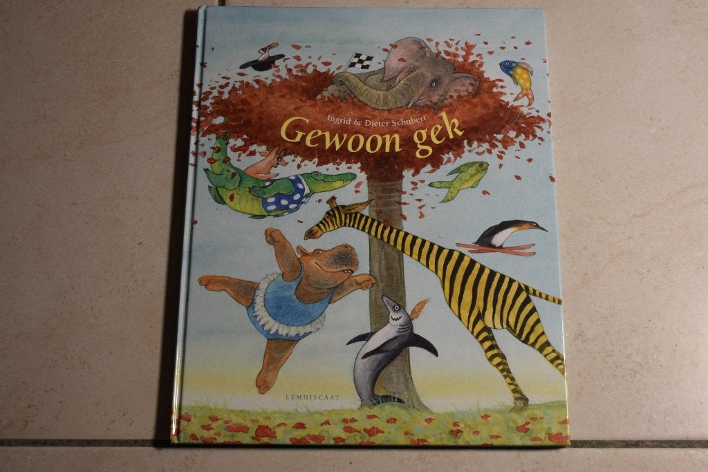 Gewoon gek / Ingrid & Dieter Schubert, Ophalen of Verzenden, Gelezen, Fictie algemeen