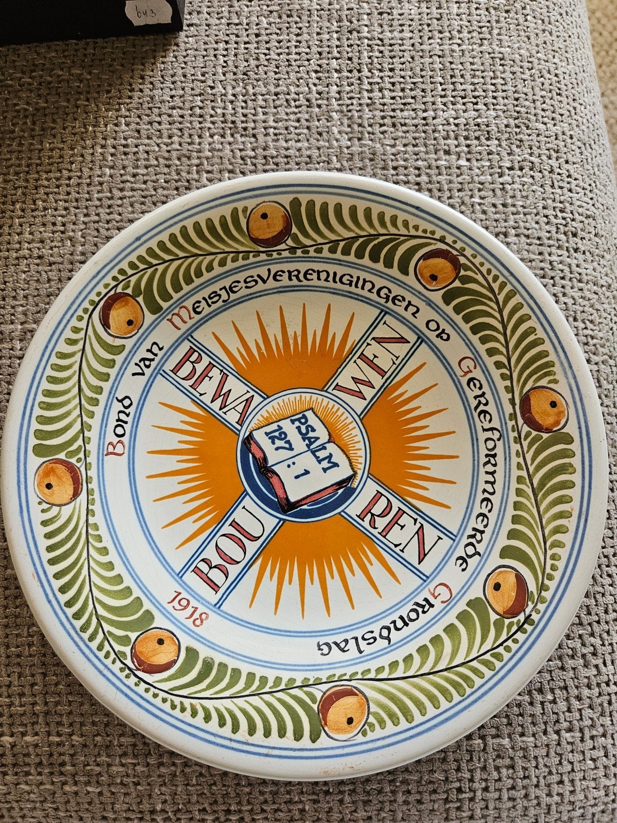 Antiek Delft gedenkbord 1918 - Bond van Meisjesverenigingen, Ophalen of Verzenden