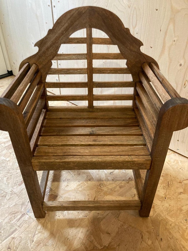 Verschillende houten kinderstoeltjes, Kinderen en Baby's, Kinderstoelen, Ophalen, Overige typen, Onbekend, Zo goed als nieuw