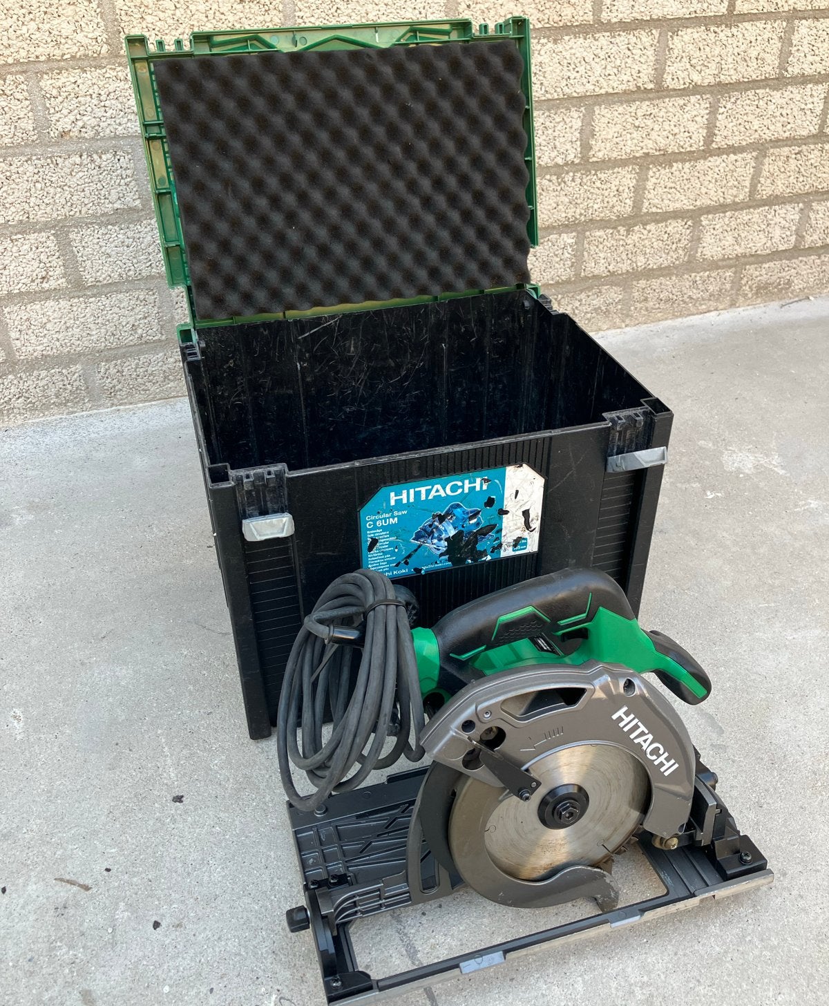 Hitachi Cirkelzaag C6UM 165mm 1300W 230v incl. koffer, Gebruikt, Cirkelzaag, Ophalen of Verzenden, 30 tot 70 mm